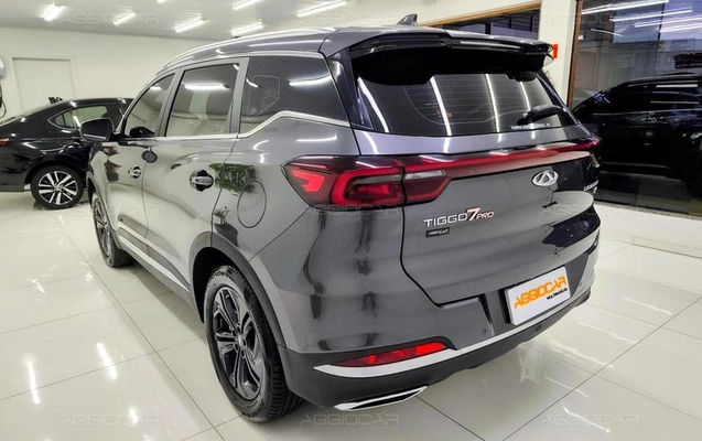 imagem-https://www.socarrao.com.br/sc-vehicle-images-prod/3852935/1789663621240-8451070_14_B_13811ec8e5.jpeg