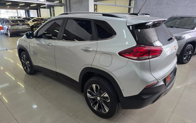 imagem-https://www.socarrao.com.br/sc-vehicle-images-prod/3852939/1789673218870-v5g6YEI61VrBvWef3f0uLHtzVpWi8WCn.jpg