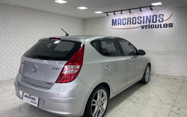 imagem-https://www.socarrao.com.br/sc-vehicle-images-prod/3853255/1789507381184-ab1fcf98e5994497a14cc4fb9338a9e5_1789303144639.jpg