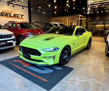 Ford Mustang GT V8 2020 Verde — foto 1 de 3
