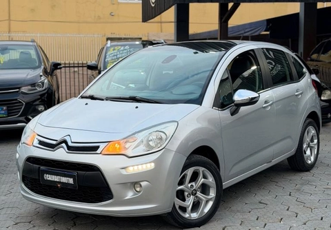 Citroën C3 2018 Prata — foto 1 de 3