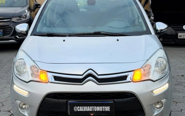 imagem-https://www.socarrao.com.br/sc-vehicle-images-prod/3853430/1789507897025-69436aa9b87edee39.jpg