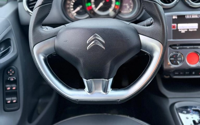 imagem-https://www.socarrao.com.br/sc-vehicle-images-prod/3853430/1789507897036-69436aa9b86d7eade.jpg