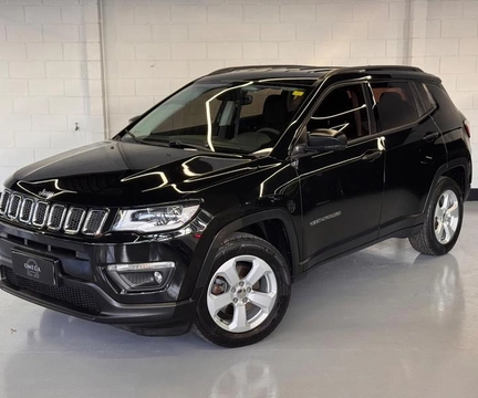 Jeep Compass 2017 Preto — foto 1 de 3
