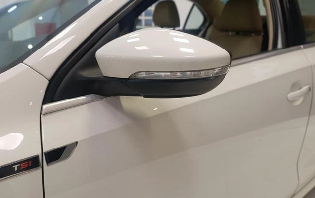 imagem-https://www.socarrao.com.br/sc-vehicle-images-prod/3853586/1789508715792-8345151_15_B_1cc4890f65.jpeg