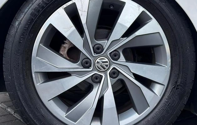 imagem-https://www.socarrao.com.br/sc-vehicle-images-prod/3853645/1789562892211-8438555_10_B_f6c9174d1b.jpeg