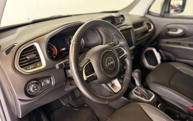 imagem-https://www.socarrao.com.br/sc-vehicle-images-prod/3853780/1789508663635-8480507_5_B_eac396aa45.jpeg
