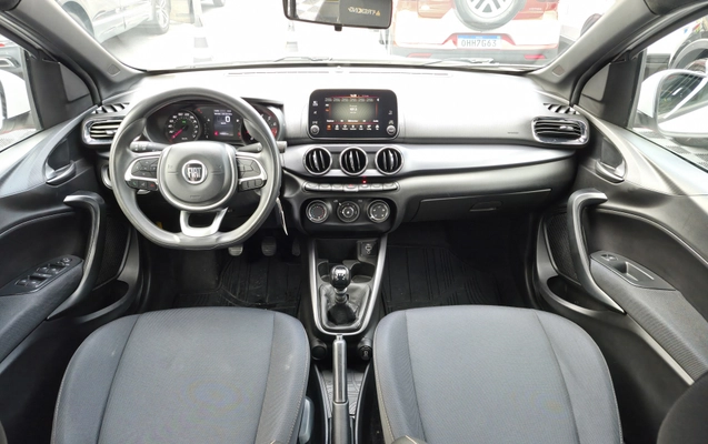 imagem-https://www.socarrao.com.br/sc-vehicle-images-prod/3853804/1789508724422-003_2e1e73ef25b15eb1a1cf5be9eee33727.jpg