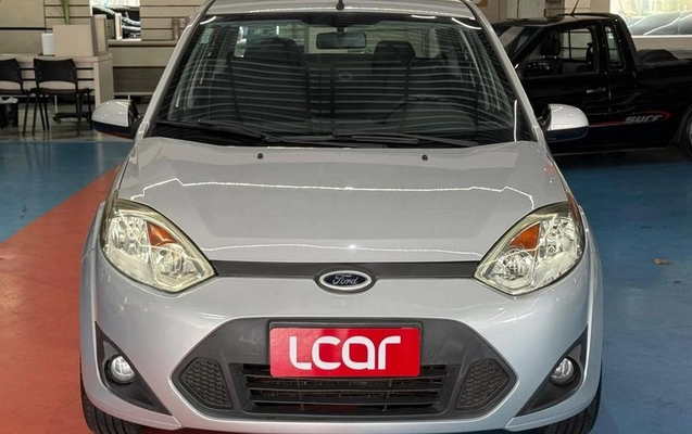imagem-https://www.socarrao.com.br/sc-vehicle-images-prod/3853820/1789509093497-8479773_1_B_dbfea26d3f.jpeg
