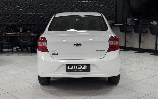 imagem-https://www.socarrao.com.br/sc-vehicle-images-prod/3853822/1789585270309-8413768_1_B_8ebd4778eb.jpeg