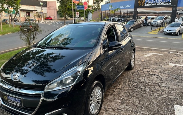 imagem-https://www.socarrao.com.br/sc-vehicle-images-prod/3853924/1789510272849-3TYh73VtFRuIPfplhVMcQr4xHwXAQ3je.jpg