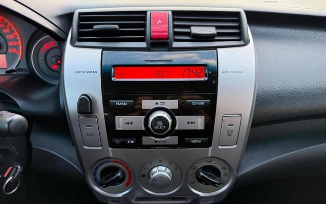 imagem-https://www.socarrao.com.br/sc-vehicle-images-prod/3854429/1789585732921-8480358_15_B_0e3fb984f4.jpeg