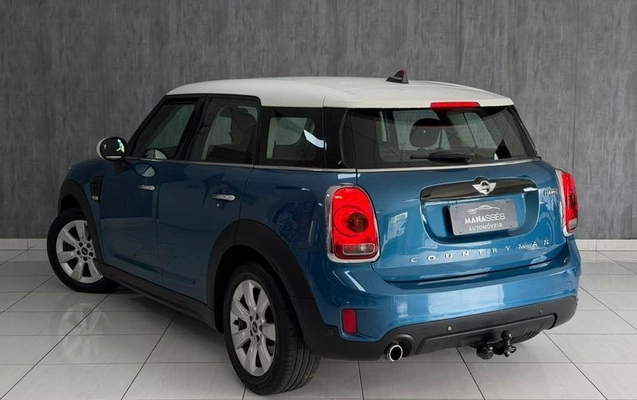 imagem-https://www.socarrao.com.br/sc-vehicle-images-prod/3854569/1789512785465-8450595_14_B_d5566ae866.jpeg