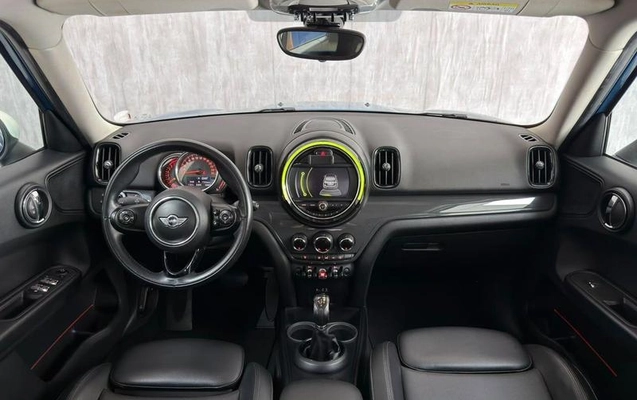 imagem-https://www.socarrao.com.br/sc-vehicle-images-prod/3854569/1789512785468-8450595_2_B_02c6e8e73f.jpeg