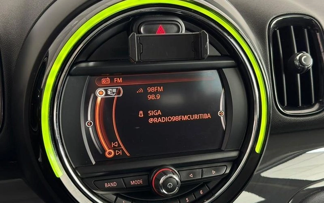 imagem-https://www.socarrao.com.br/sc-vehicle-images-prod/3854569/1789512785480-8450595_10_B_c562f5d7ce.jpeg