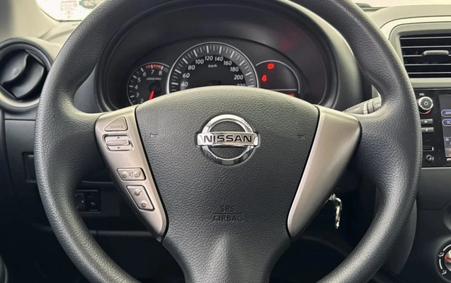 imagem-https://www.socarrao.com.br/sc-vehicle-images-prod/3854860/1789739032232-vehicle_image_1789738838_8cda81fc7ad906927144235dda5fdf15.jpeg