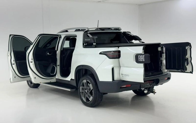imagem-https://www.socarrao.com.br/sc-vehicle-images-prod/3854877/1790101371568-8469382_7_B_f0a3033e35.jpeg