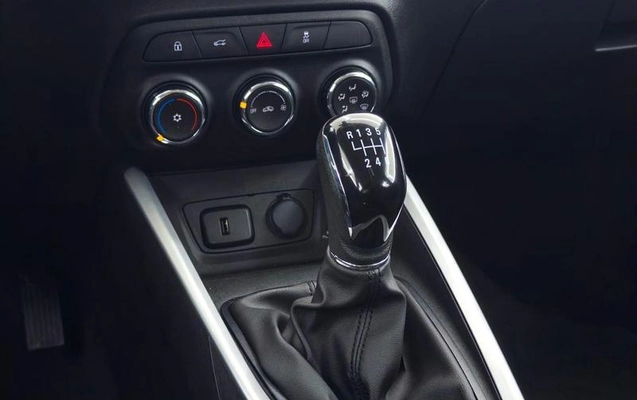 imagem-https://www.socarrao.com.br/sc-vehicle-images-prod/3854934/1789596025668-8410284_15_B_2bc3a4bd22.jpeg