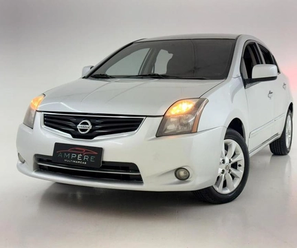 Nissan Sentra 2013 Prata — foto 1 de 3