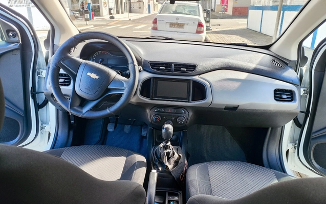 imagem-https://www.socarrao.com.br/sc-vehicle-images-prod/3855578/1789515017886-SU1HXzIwMjYwNTAxXzE0MjU1My5qcGc.jpg