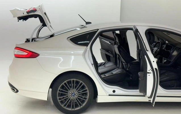 imagem-https://www.socarrao.com.br/sc-vehicle-images-prod/3856018/1789515883300-8431713_9_B_ef5b40ddb6.jpeg