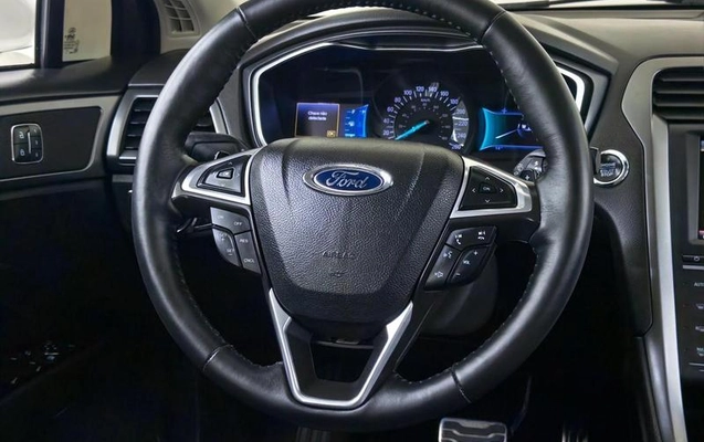 imagem-https://www.socarrao.com.br/sc-vehicle-images-prod/3856018/1789515883308-8431713_14_B_b7e774e2a7.jpeg