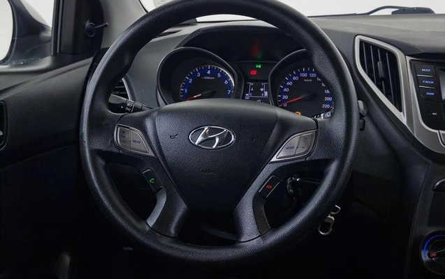 imagem-https://www.socarrao.com.br/sc-vehicle-images-prod/3856376/1789664433334-8459628_10_B_6fd33c817f.jpeg