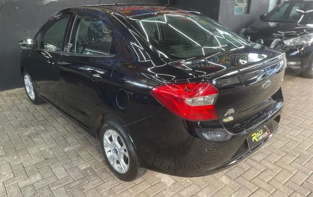 imagem-https://www.socarrao.com.br/sc-vehicle-images-prod/3856571/1789516920081-8470719_1_B_b95e050d23.jpeg