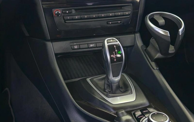 imagem-https://www.socarrao.com.br/sc-vehicle-images-prod/3856680/1789517061486-8459823_14_B_c8cb1c9c82.jpeg