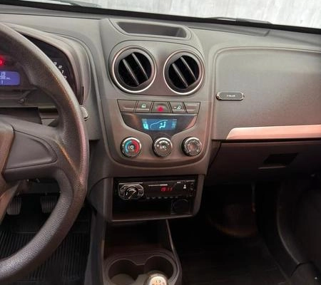 imagem-https://www.socarrao.com.br/sc-vehicle-images-prod/3856781/1789517725878-8423705_12_B_80c51bed83.jpeg