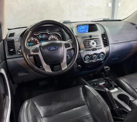 imagem-https://www.socarrao.com.br/sc-vehicle-images-prod/3857489/1789520455001-8480716_7_B_8a09a27518.jpeg