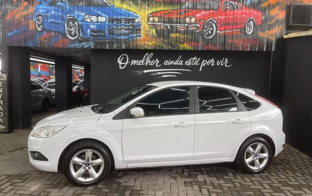 imagem-https://www.socarrao.com.br/sc-vehicle-images-prod/3858154/1789521550089-8470356_2_B_8d7e5f1d58.jpeg