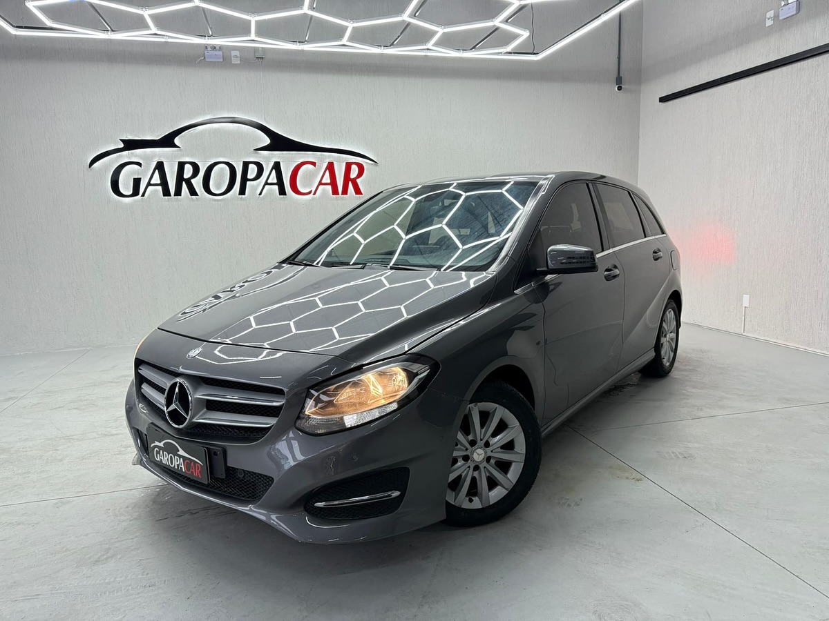Mercedes-Benz Classe B 200 CGI 1.6 TB/Flex Aut. na cor Cinza em Garopaba / SC - 38585