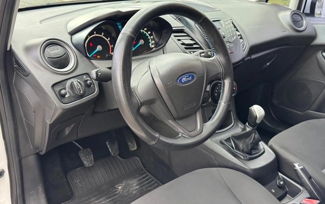 imagem-https://www.socarrao.com.br/sc-vehicle-images-prod/3858946/1789523968151-8480722_6_B_2d9d5399c8.jpeg