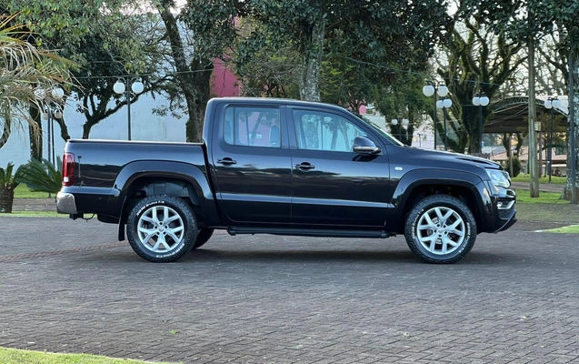 imagem-https://www.socarrao.com.br/sc-vehicle-images-prod/3870837/1789558336451-7a36bb275418448fa8739a79585e3c88_1789558260963.jpg