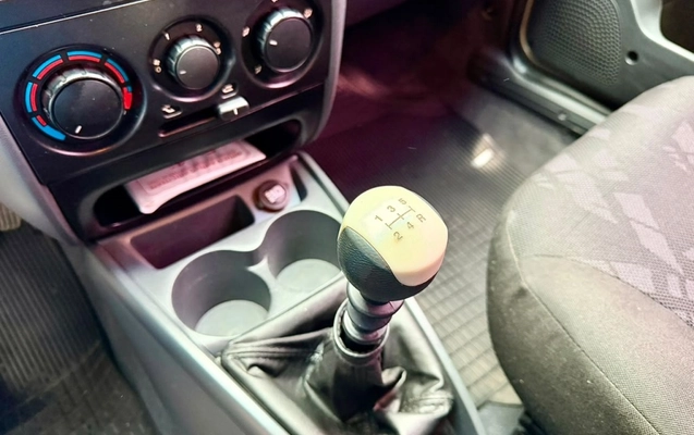 imagem-https://www.socarrao.com.br/sc-vehicle-images-prod/3871124/1789559031326-14_084341.jpg