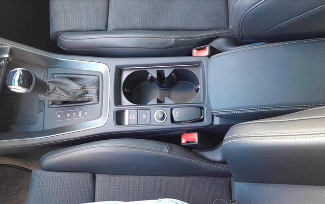 imagem-https://www.socarrao.com.br/sc-vehicle-images-prod/3871126/1789559040561-b3b113e3-0bd3-4ffc-8913-d76ad7fbc34220260916080833.jpeg