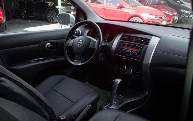 imagem-https://www.socarrao.com.br/sc-vehicle-images-prod/3871490/1790879408765-8450594_13_B_6626f17bb9.jpeg