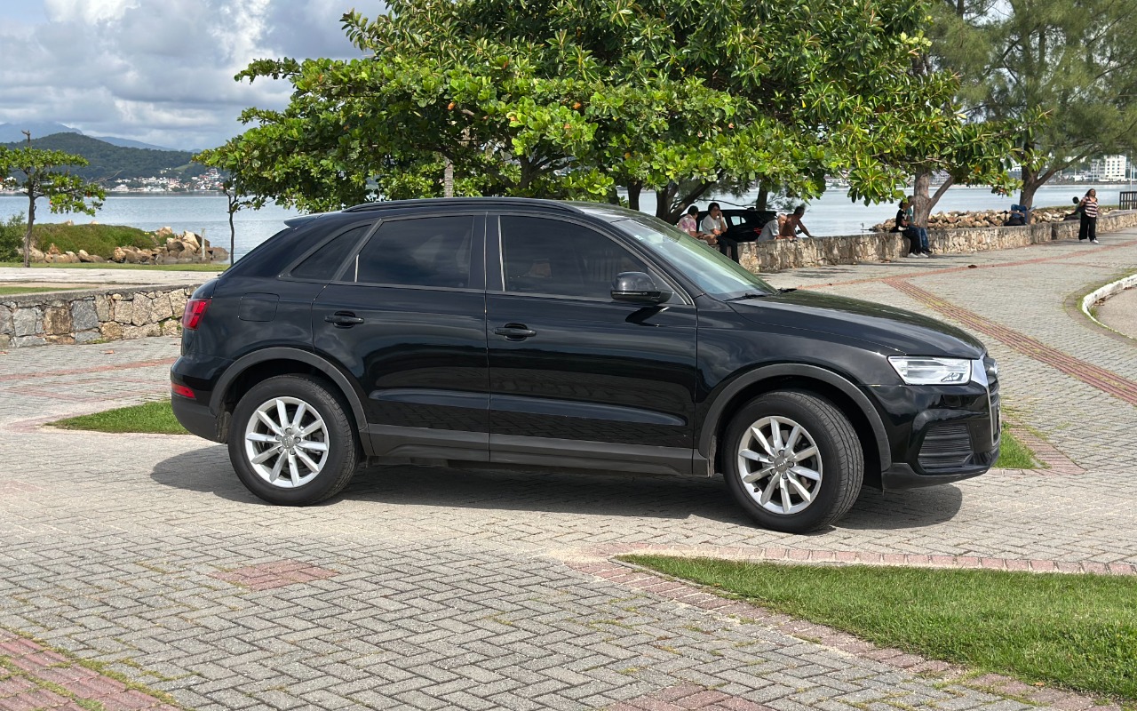 imagem-https://www.socarrao.com.br/sc-vehicle-images-prod/3871503/1789559661813-SU1HXzg5MzQgKDIpLmpwZw.jpg