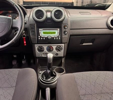 imagem-https://www.socarrao.com.br/sc-vehicle-images-prod/3871784/1789560134278-8474655_10_B_a29e879827.jpeg