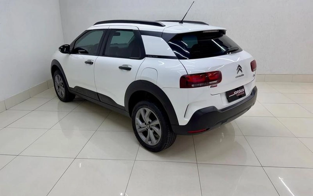 imagem-https://www.socarrao.com.br/sc-vehicle-images-prod/3871910/1789560500710-8382452_8_B_6a49af28ab.jpeg