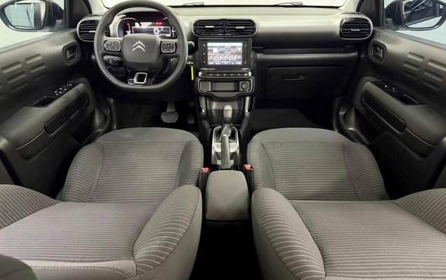 imagem-https://www.socarrao.com.br/sc-vehicle-images-prod/3871910/1789560500718-8382452_12_B_ad20f9b2a3.jpeg