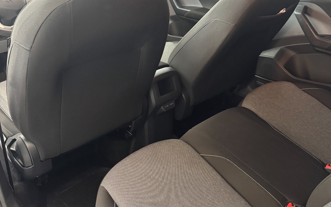 imagem-https://www.socarrao.com.br/sc-vehicle-images-prod/3872118/1789560795695-SU1HXzIzODMgKDEpLmpwZw.jpg