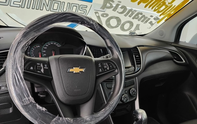 imagem-https://www.socarrao.com.br/sc-vehicle-images-prod/3872259/1789561067240-5_054628.jpg