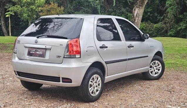 imagem-https://www.socarrao.com.br/sc-vehicle-images-prod/3872290/1789561851606-8454829_9_B_ec6e6ea95f.jpeg