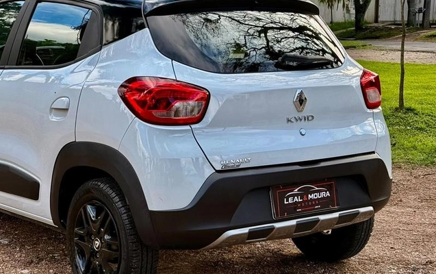 imagem-https://www.socarrao.com.br/sc-vehicle-images-prod/3872517/1789561691127-8479611_6_B_07b96e443a.jpeg