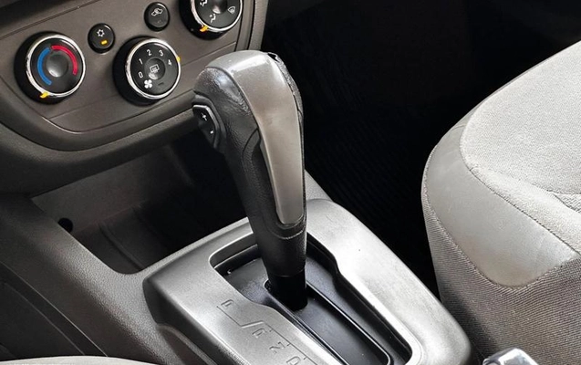 imagem-https://www.socarrao.com.br/sc-vehicle-images-prod/3872580/1789561847837-8480437_4_B_8796767134.jpeg