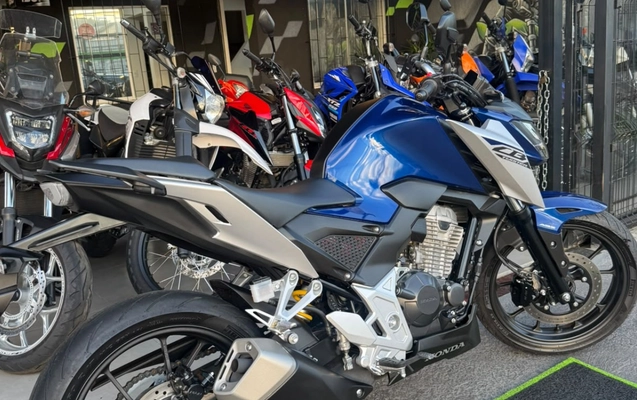 imagem-https://www.socarrao.com.br/sc-vehicle-images-prod/3872614/1789562009034-V2hhdHNBcHAgSW1hZ2UgMjAyNi0wOS0xNSBhdCAxNy40NS4zMSAoMSkuanBlZw.jpeg