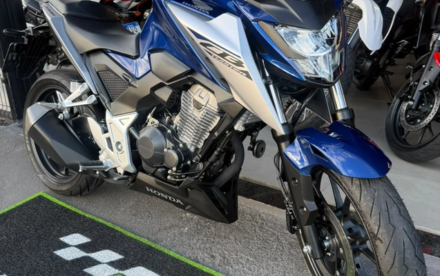imagem-https://www.socarrao.com.br/sc-vehicle-images-prod/3872614/1789562009129-V2hhdHNBcHAgSW1hZ2UgMjAyNi0wOS0xNSBhdCAxNy40NS4zMS5qcGVn.jpeg