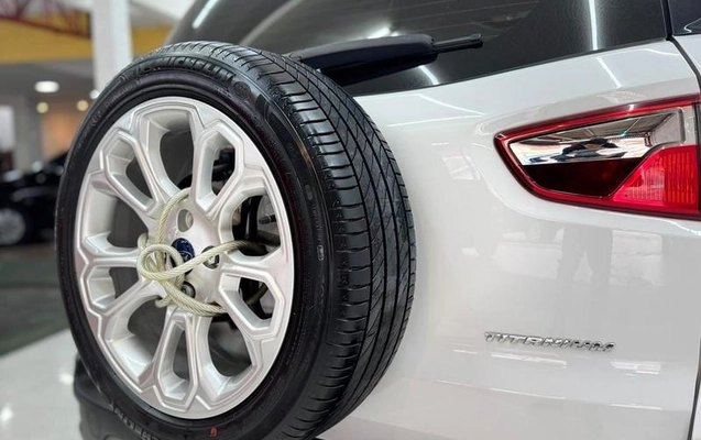 imagem-https://www.socarrao.com.br/sc-vehicle-images-prod/3872654/1789561983232-8473384_3_B_84b80b2509.jpeg